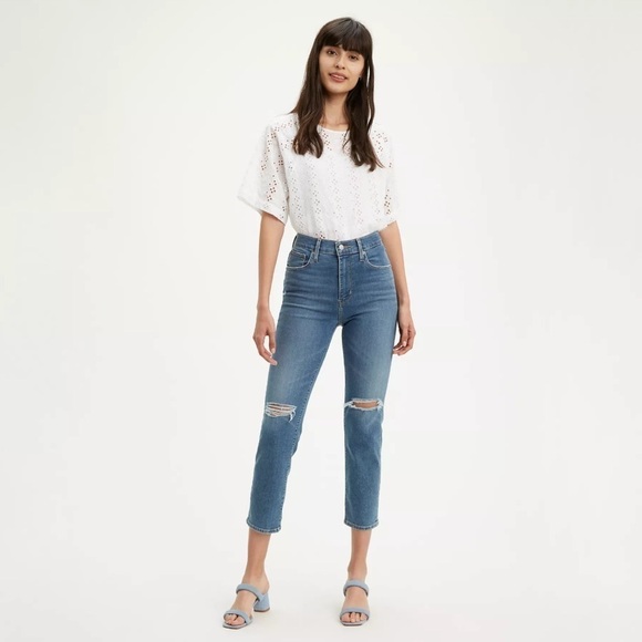 Levi’s 724 HIGH RISE SLIM STRAIGHT CROP WOMEN'S JEANS - Picture 2 of 8